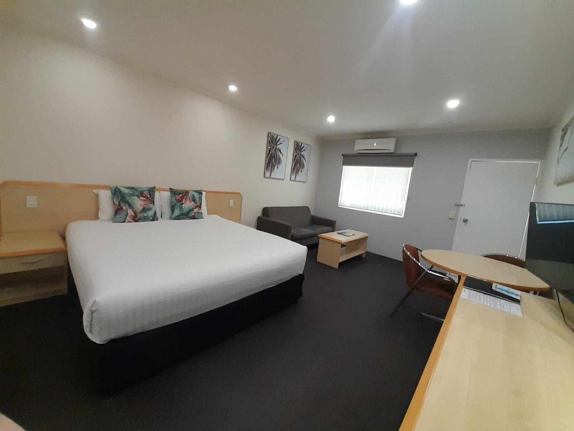 Red Bridge Motor Inn Woombye Esterno foto