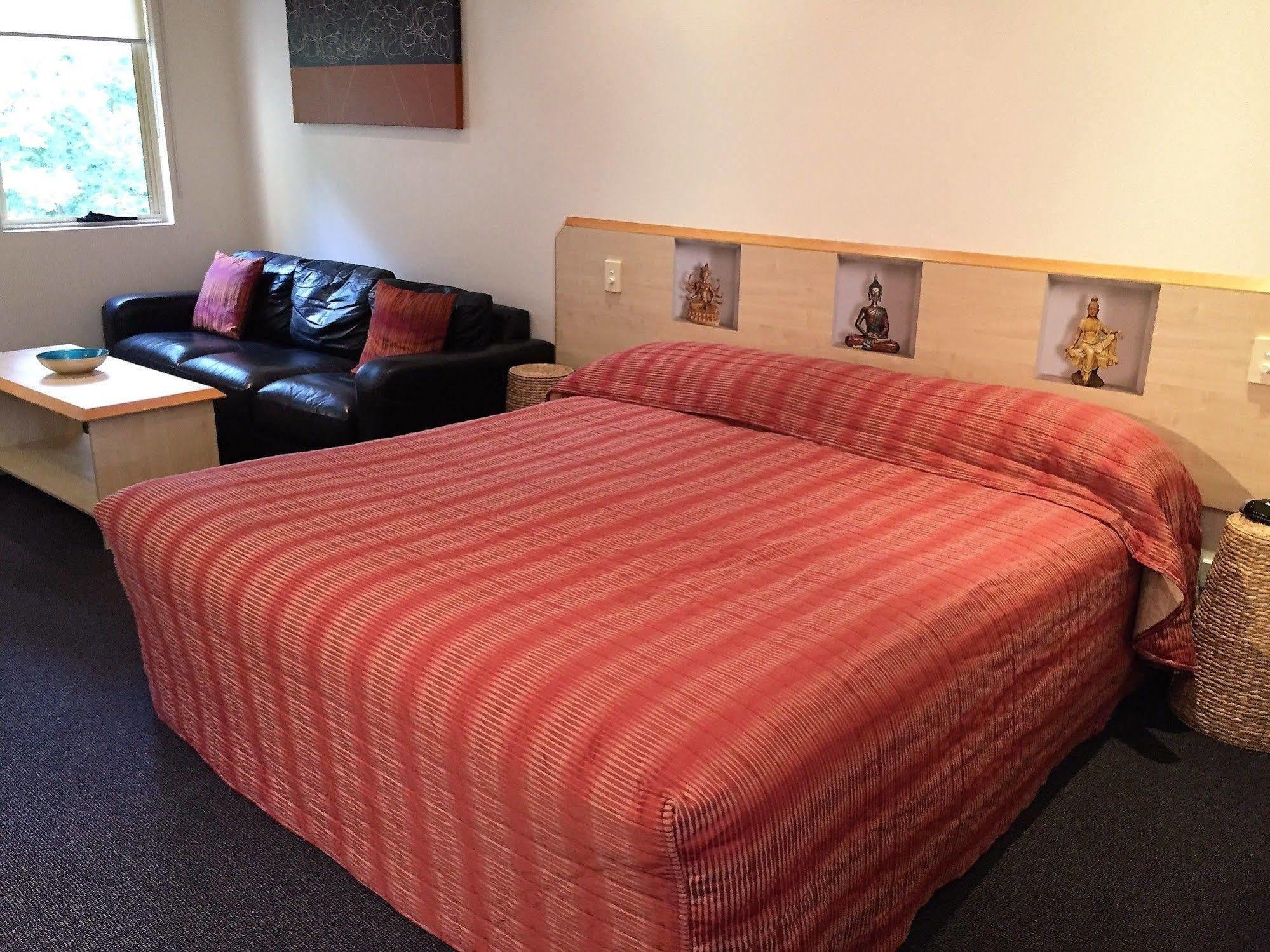 Red Bridge Motor Inn Woombye Esterno foto