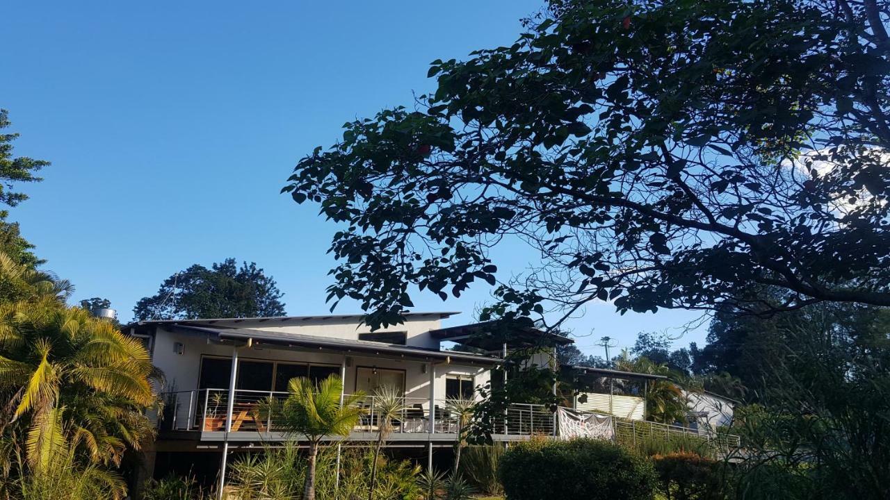 Red Bridge Motor Inn Woombye Esterno foto
