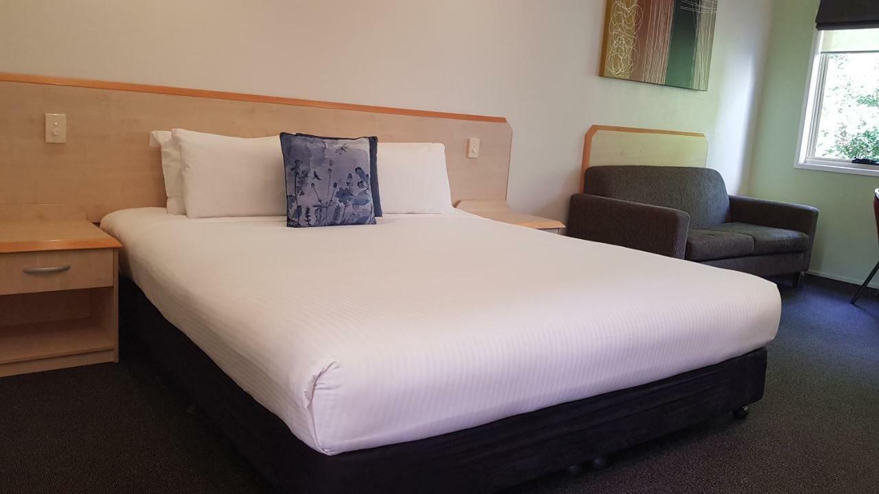Red Bridge Motor Inn Woombye Esterno foto