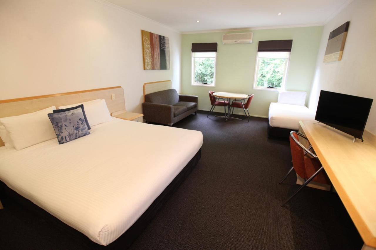 Red Bridge Motor Inn Woombye Esterno foto